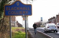 Bí ẩn những cọc tiền bị bỏ lại trong ngôi làng tìm thấy chủ