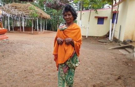 Gặp người phụ nữ có 31 ngón tay chân, được lưu danh vào kỷ lục Guinness