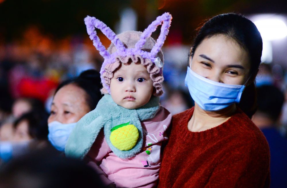 Màn song tầu pháo hoa của hai thành phố