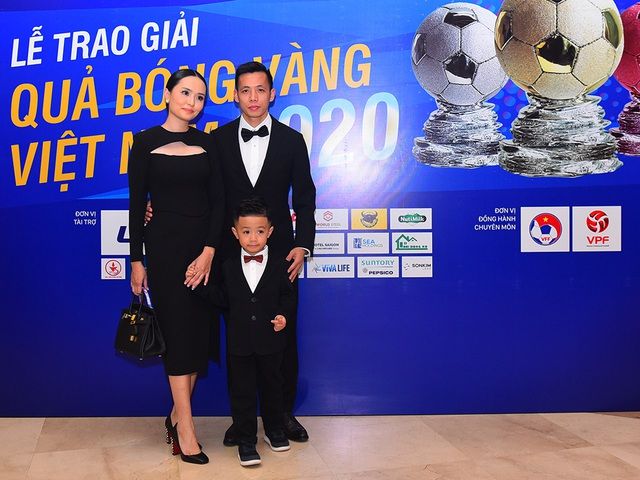 Những khoảnh khắc đẹp tại Gala trao giải Quả bóng vàng Việt Nam 2020