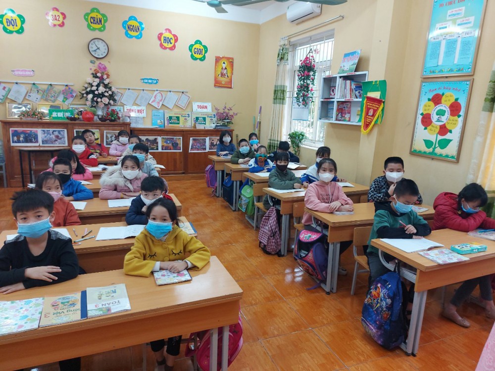Phát hiện 2 ca nhiễm Covid-19, tỉnh Hòa Bình cho học sinh nghỉ học