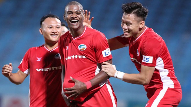 V-League: Nóng thị trường chuyển nhượng