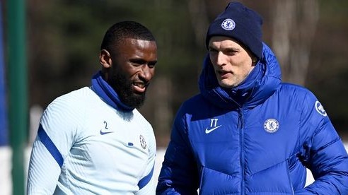 Chuyển nhượng cầu thủ: Liverpool 'kéo' Toni Kroos; Thomas Tuchel giữ Rudiger; lãnh đạo MU 'kết' Pochettino