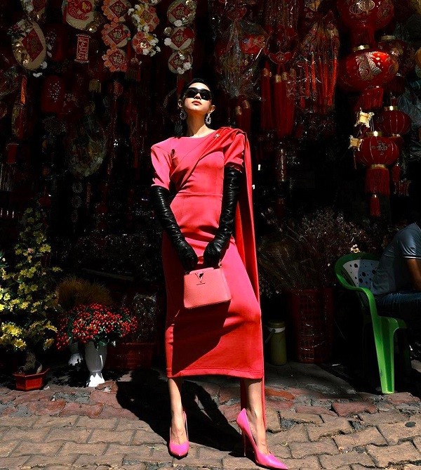 Sao Việt chuộng sắc hồng những ngày đầu năm