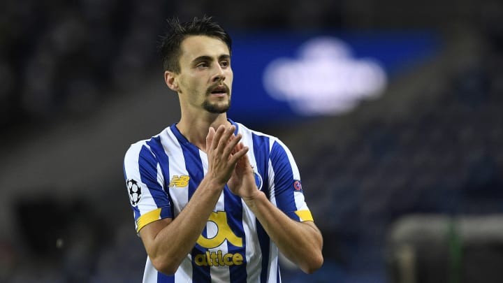 Ralf Rangnick xem Fabio Vieira là bản hợp đồng đầu tiên ở Man Utd. (Nguồn: Getty) Ralf Rangnick xem Fabio Vieira là bản hợp đồng đầu tiên ở Man Utd. (Nguồn: Getty)