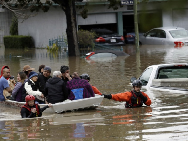 Mỹ: Bang California đối mặt trận lũ lớn nhất trong 100 năm qua