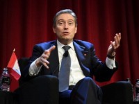 ca chep chau a xam luoc cac vung nuoc o canada va my