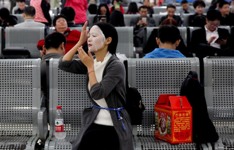 Muôn kiểu thư giãn của người Trung Quốc trong hành trình Xuân vận