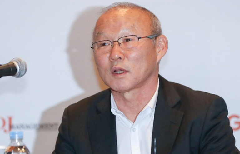 HLV Park Hang-seo được chào đón nồng nhiệt khi về Hàn Quốc