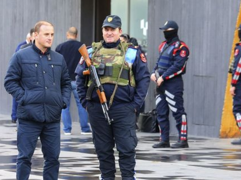 Albania bắt giữ hàng chục đối tượng buôn người