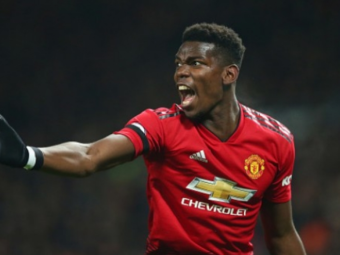 Dính thẻ đỏ trong trận MU thua PSG, Pogba nổi điên, trút giận lên tủ thay đồ