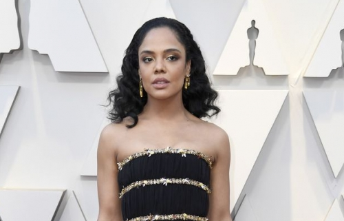 Tưởng nhớ “ông hoàng thời trang” Karl Lagerfeld tại Oscar 2019