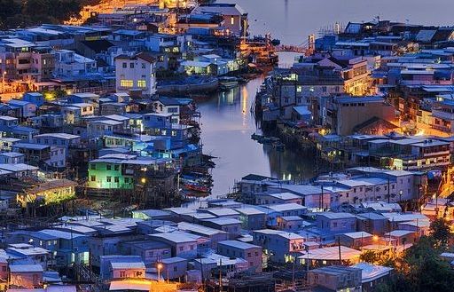 Làng chài nhỏ bình thản trước virus corona