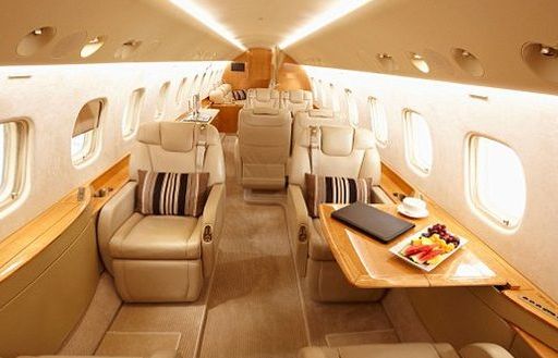 Dịch vụ thuê máy bay riêng bùng nổ thời dịch Covid-19