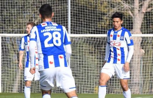 Văn Hậu lại góp công giúp đội trẻ Heerenveen giành chiến thắng kịch tính