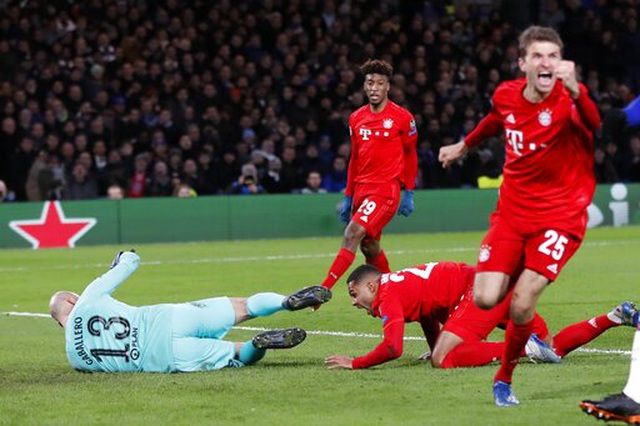 nhung khoanh khac hum xam bayern munich gieo ac mong cho chelsea