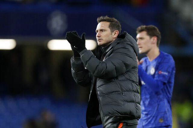 nhung khoanh khac hum xam bayern munich gieo ac mong cho chelsea