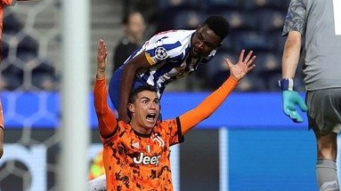 Champions League: Juventus bại trận, Dortmund ngược dòng hạ Seville