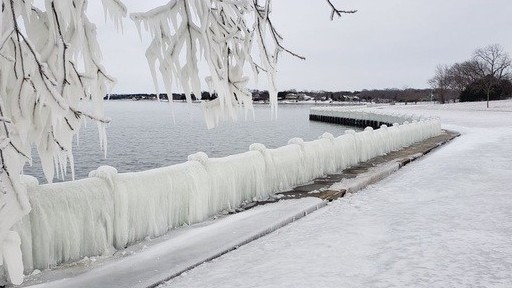 Mỹ: Giá rét kỷ lục, cuộc sống đang trở nên rất khó khăn ở bang Texas