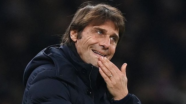 Tin chuyển nhượng: Tottenham giữ HLV Conte; Man Utd nâng cấp tuyến phòng ngự bên trái và tìm HLV dài hạn