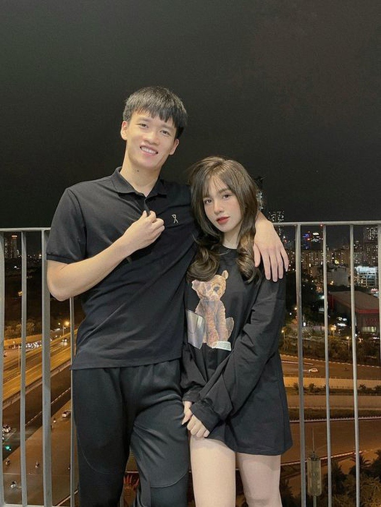 Bạn gái Hoàng Đức