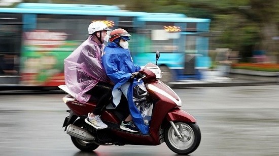 Dự báo thời tiết đêm nay và ngày mai (18-19/2): Hà Nội, Bắc Bộ rét đậm rét hại, mưa vừa mư to, vùng núi mưa rất to; Nam Bộ đêm ít mưa, ngày nắng nóng