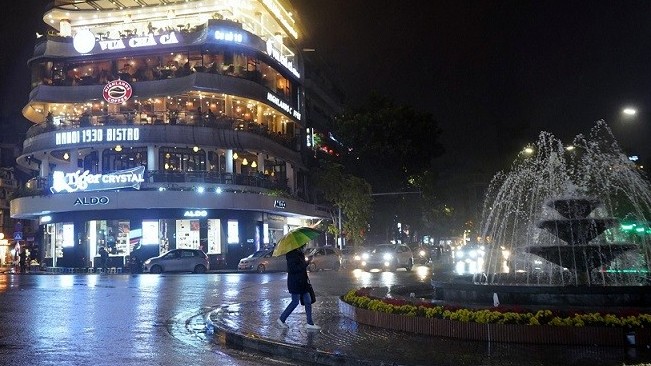 Dự báo thời tiết đêm nay và ngày mai (20-21/2): Bắc Bộ, Hà Nội rét hại, đêm mưa rào, vùng núi cao dưới 0 độ C; Tây Nguyên, Nam Bộ ngày nắng