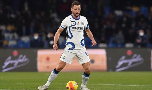 HLV Conte có mối quan hệ tốt với Stefan de Vrij nên sẽ thuận lợi trong việc chuyển nhượng. (Nguồn: Getty Images)