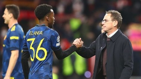 Man Utd vs Atletico Madrid: Sao trẻ Elanga gỡ hòa, thầy khen Rangnick; Ronaldo bị kèm quá chặt