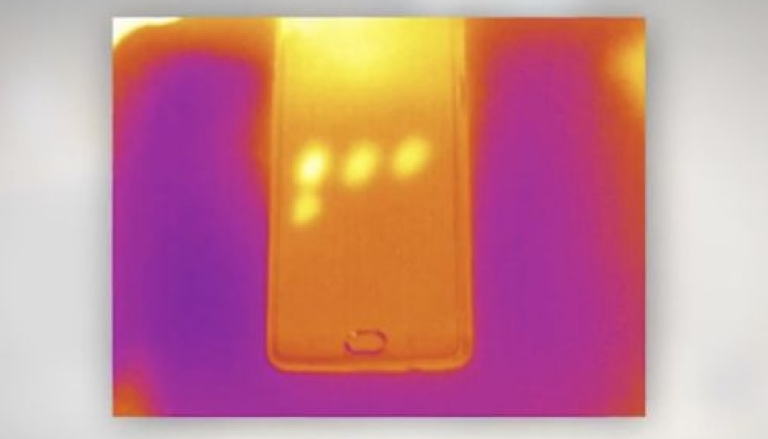 "Hack" smartphone thành công cao nhờ dấu vết nhiệt