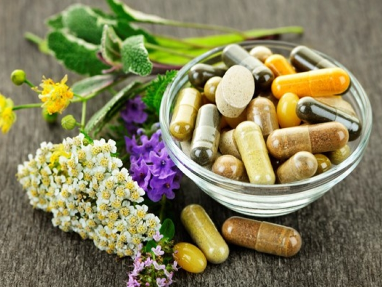 Italy cảnh báo về mức độ an toàn của thực phẩm chức năng