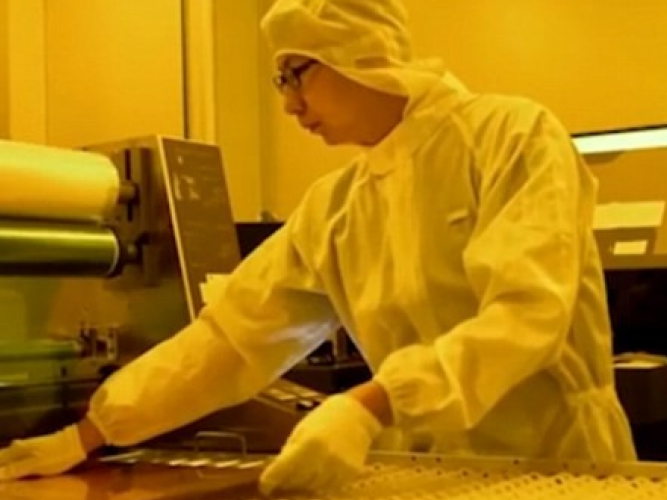 Trung Quốc "khoe" siêu vật liệu có thể khiến máy bay chiến đấu vô hình