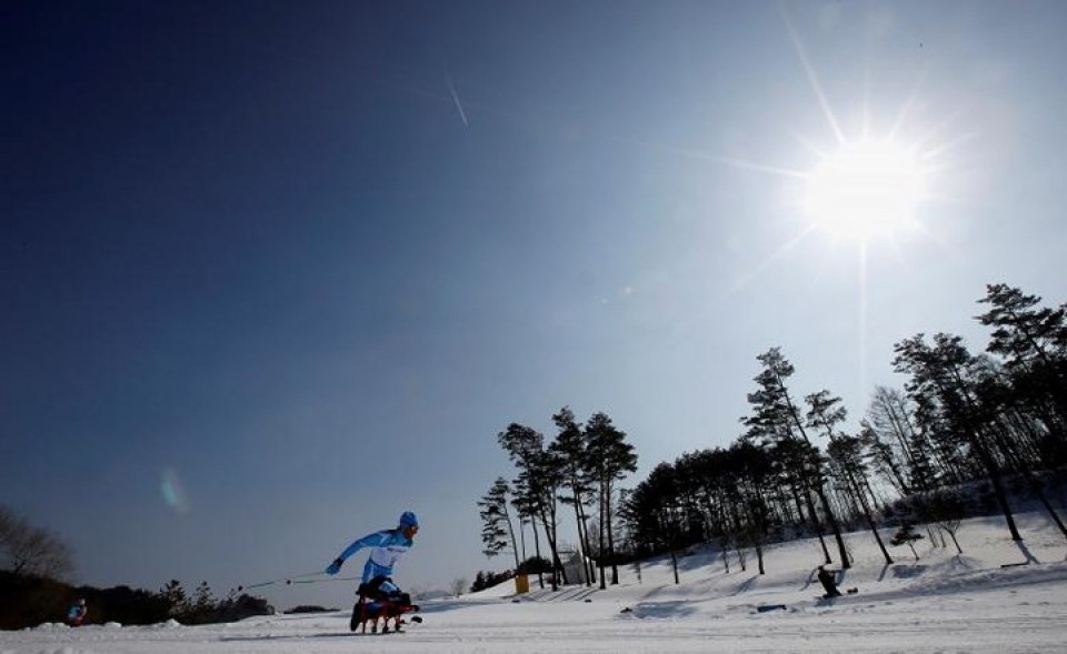 Khoảnh khắc tuyệt đẹp của các VĐV tại Paralympic PyeongChang khoanh khac tuyet dep cua cac vdv tai paralympic pyeongchang