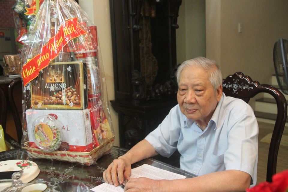 Nguyên Thủ tướng Phan Văn Khải: Cuộc sống khi nghỉ hưu ít người biết nguyen thu tuong phan van khai cuoc song khi nghi huu it nguoi biet