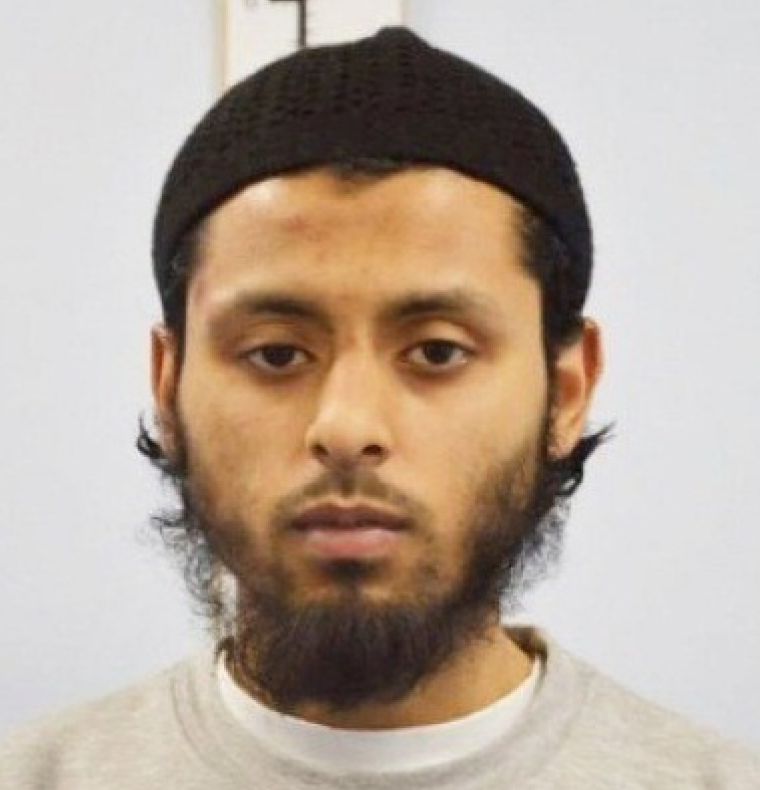 Anh: Một giáo viên âm mưu xây dựng "đội quân khủng bố trẻ em"