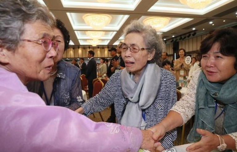 Liên hợp quốc cho phép hai miền Triều Tiên tổ chức đoàn tụ gia đình bị ly tán qua cầu truyền hình