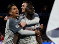 ganh nang bong da anh dat len vai chelsea va manchester united