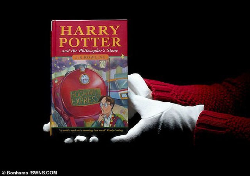 Anh: Cuốn sách tăng giá 7.000 lần sau 22 năm anh cuon sach tang gia 7000 lan sau 22 nam