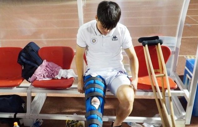 Duy Mạnh phải phẫu thuật, nghỉ thi đấu khoảng 8 tháng