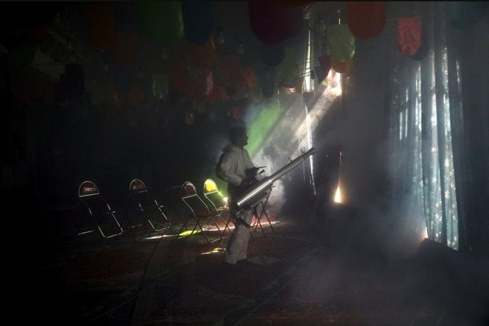 Cuộc sống người dân khắp thế giới trong thời dịch Covid-19 hinh anh cuoc song nguoi dan khap the gioi trong thoi dich covid 19