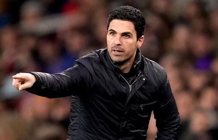 HLV Arteta nhiễm Covid-19, Premier League đứng trước nguy cơ tạm dừng