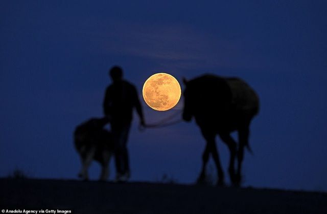 ky thu hien tuong sieu trang tren khap cac diem den noi tieng the gioi