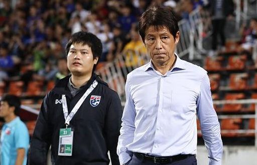 Dịch Covid-19: HLV đội tuyển Thái Lan có nguy cơ bị giảm 50% lương