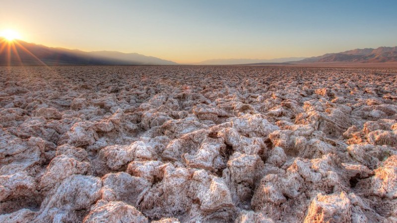 Mỹ: Bí ẩn 'sân golf của quỷ' nằm giữa Thung lũng Chết