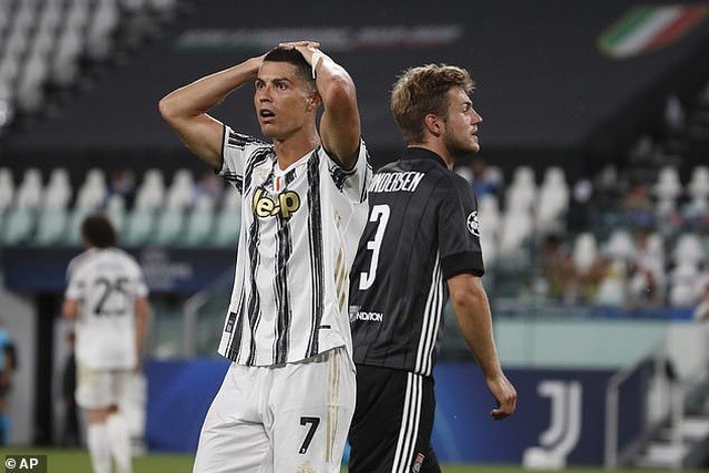 C.Ronaldo có cứu nổi Juventus thoát khỏi "cơn ác mộng"? C.Ronaldo có cứu nổi Juventus thoát khỏi "cơn ác mộng"?
