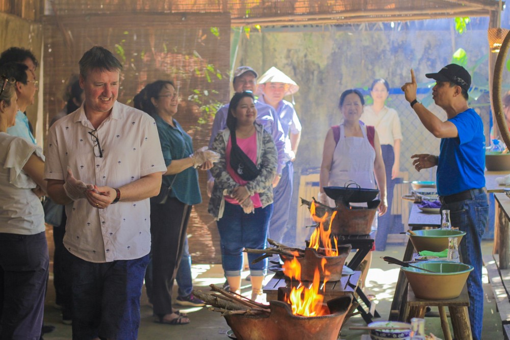 Sở Ngoại vụ TP. Hồ Chí Minh tổ chức hoạt động giao lưu với Lãnh sự đoàn nhân dịp ngày Quốc tế Phụ nữ 8/3