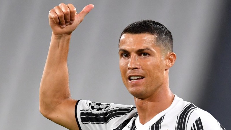 Cuộc đua Chiếc giày vàng châu Âu: Robert Lewandowski không đối thủ, Ronaldo tăng tốc mạnh mẽ