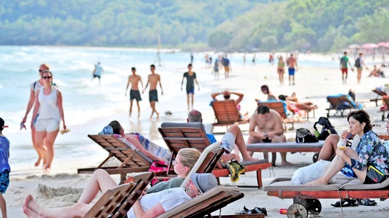 Cần đảm bảo các biện pháp chống dịch khi mở cửa đón du khách quốc tế