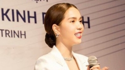 Ngắm Ngọc Trinh xinh đẹp với trang phục suit hiện đại