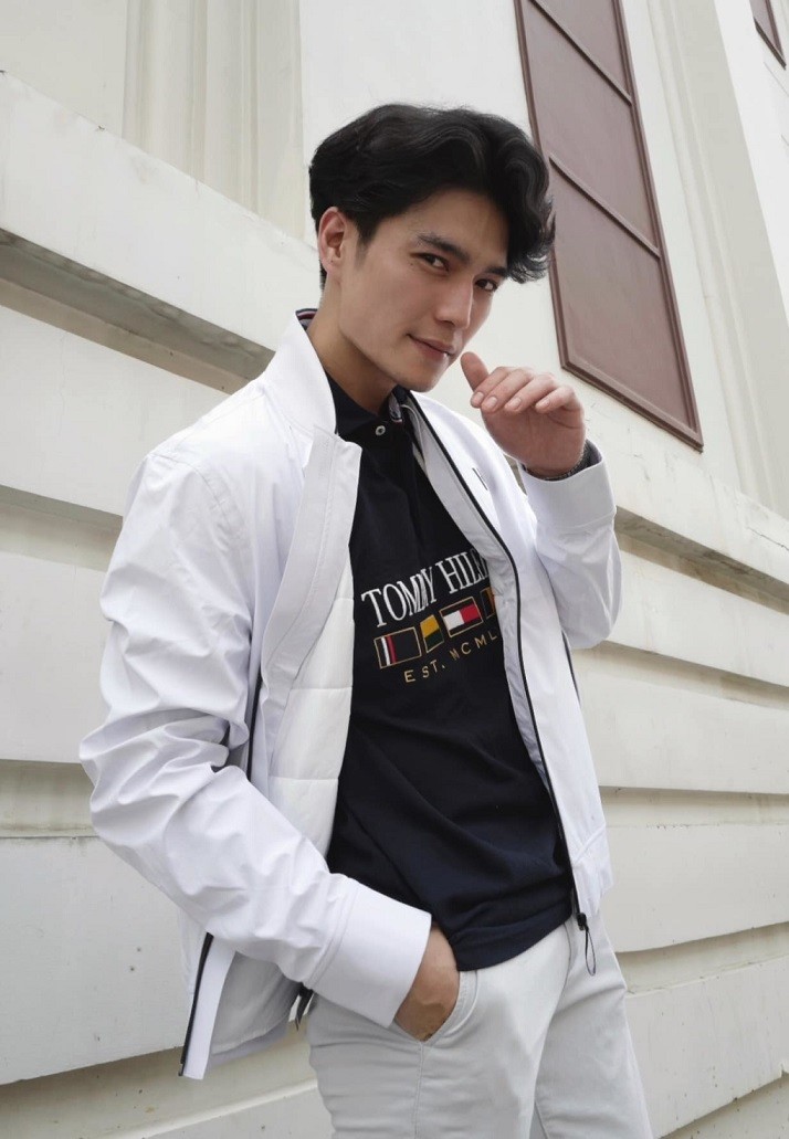 Ngoại hình cuốn hút của bạn trai Ngô Thanh Vân